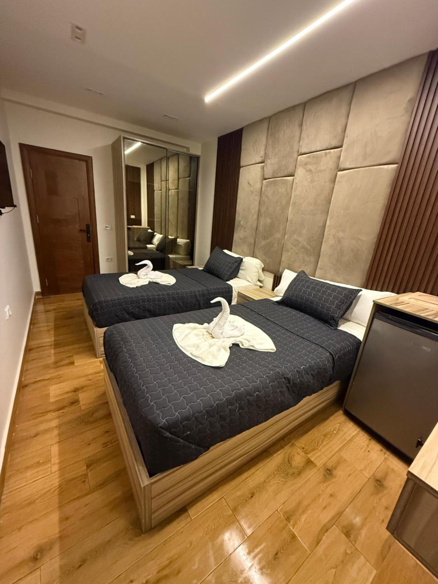 Pyramids Skyline Hotel Cairo Kafret el-Gabal المظهر الخارجي الصورة